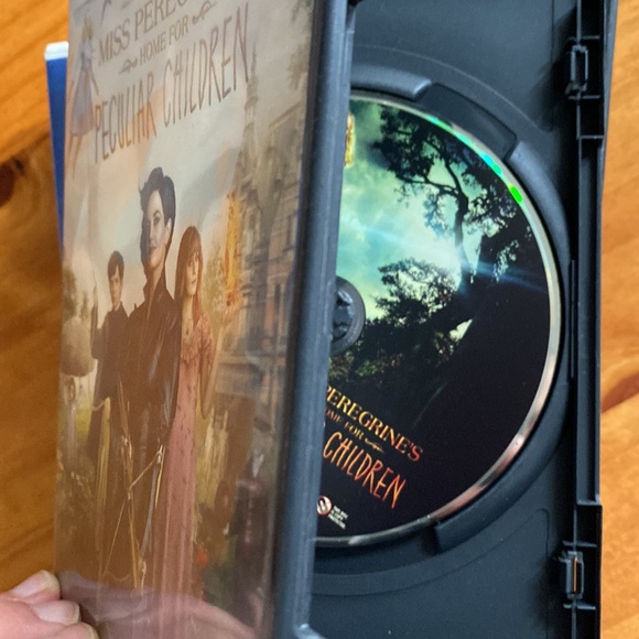 9 Disney Movie DVD Lot Moana Tangled The little Mermaid Tinker Bell Ralph - Picture 5 of 12